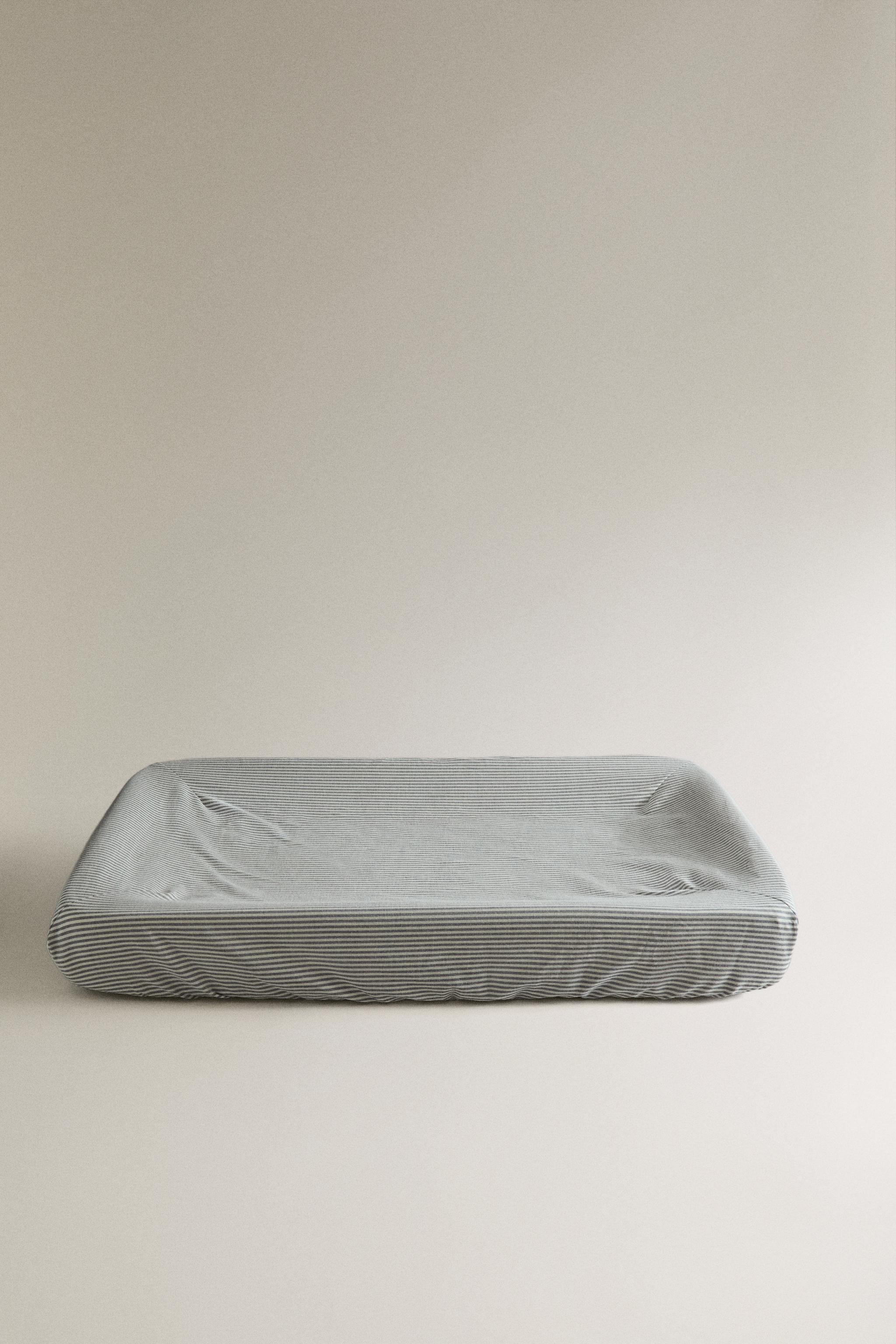 HOUSSE MATELAS À LANGER BÉBÉ RAYURES